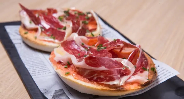 Taberna las Botas 2 en Calle de Narváez 45